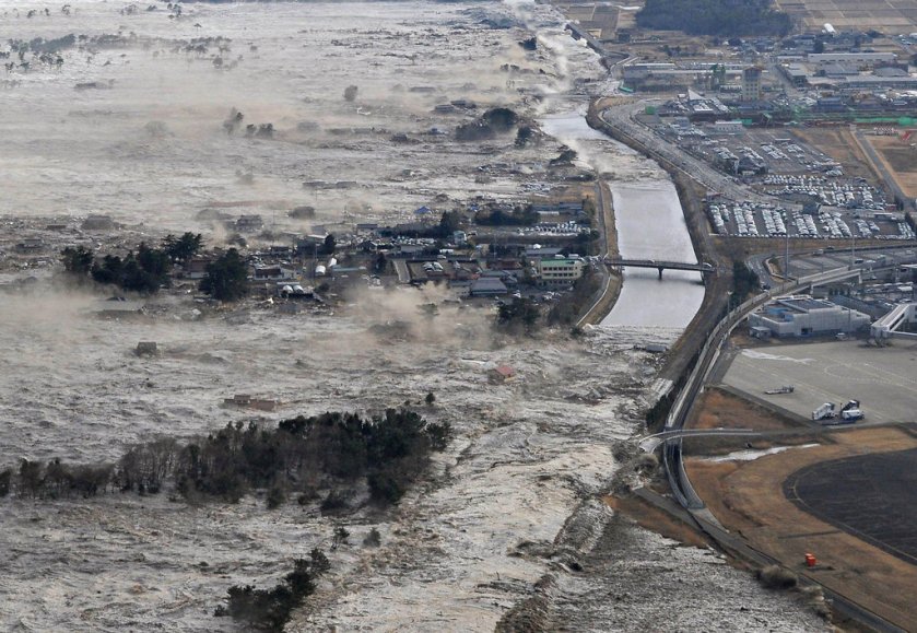 japan tsunami 2011 pictures. Japan Tsunami 2011: Tsunami